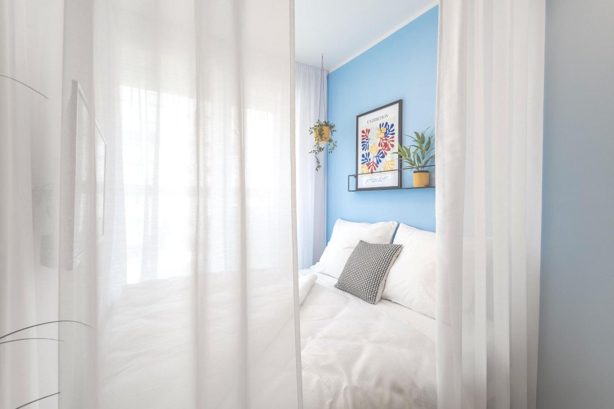 Yellow Apartment - Balcony, Free Parking, By Gravity براغ المظهر الخارجي الصورة